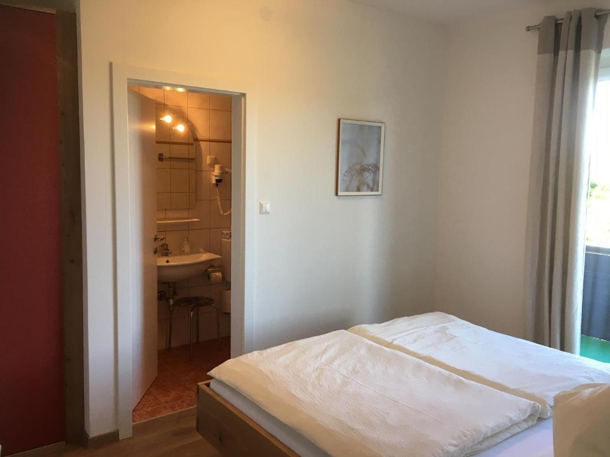 Appartements Kaethe Faak am See Pokoj fotografie